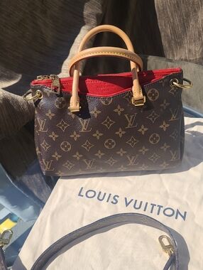 Authentic Louis Vuityon Pallas BB Handbag